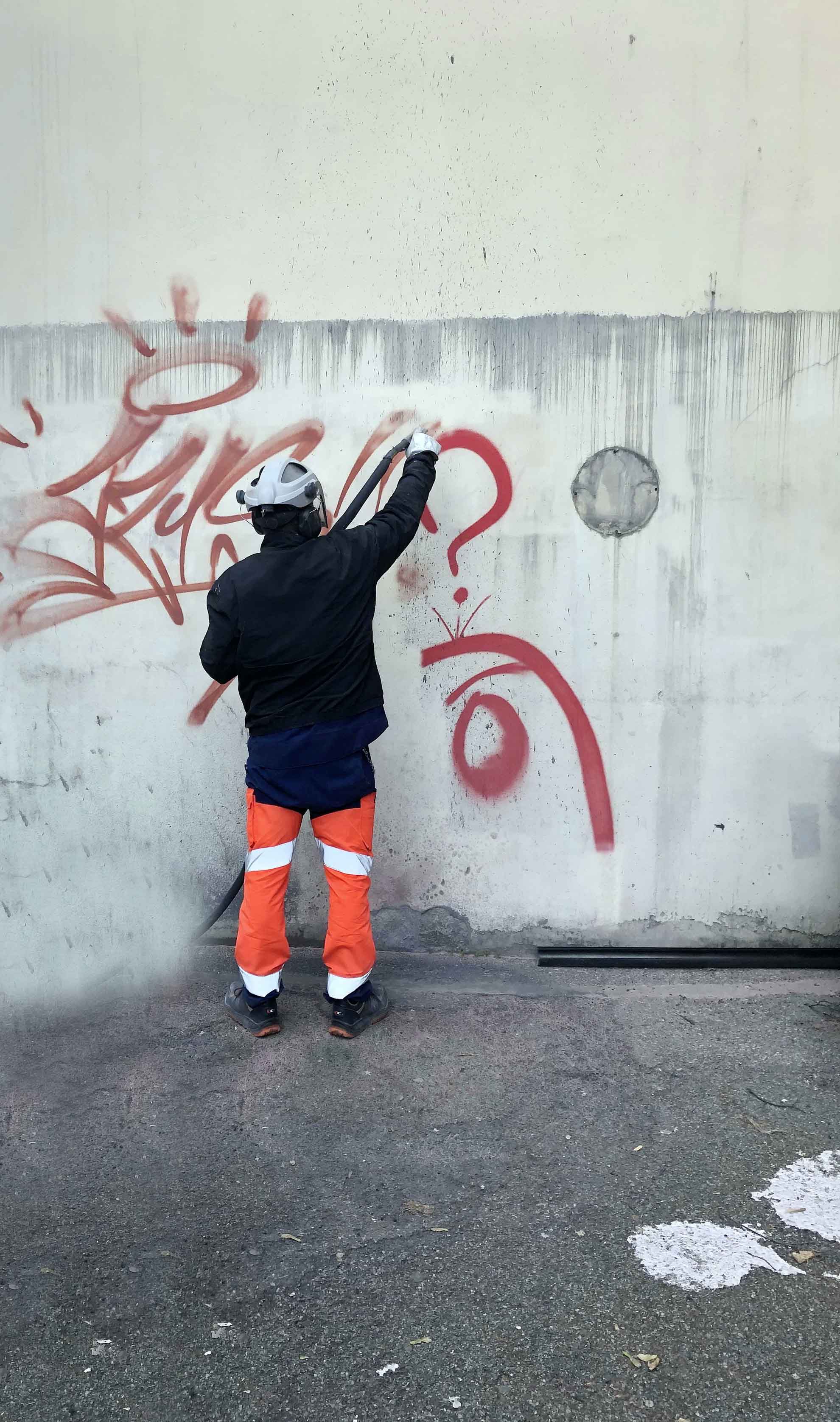 Grafittientfernung in Schwerin